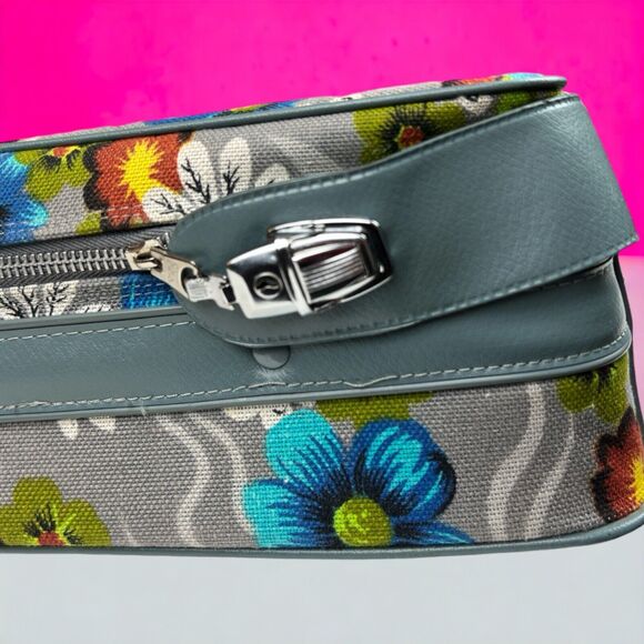 Vintage Flower Power Travelware Bright Groovy Retro Suitcase Lock w/ Keys - Picture 9 of 9